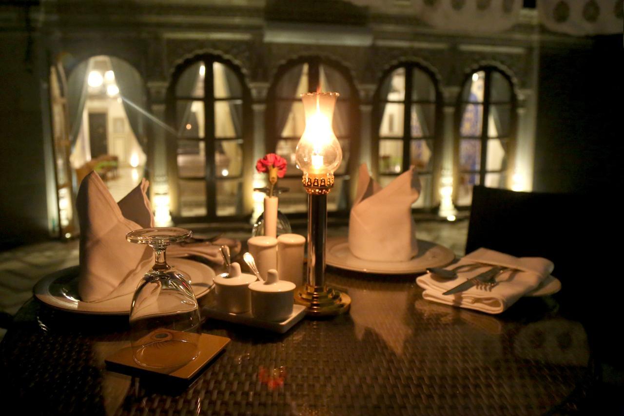 Brijrama Palace, Varanasi - By The Ganges Экстерьер фото